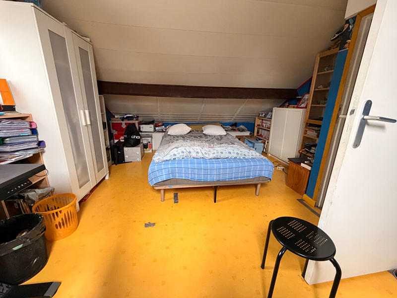 Maison - 80 m² - 5 pièces