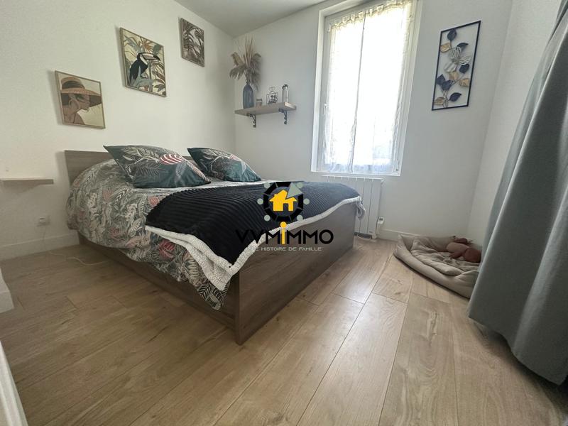 Maison - 93 m² - 5 pièces