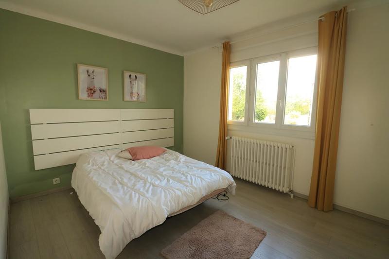 Maison - 94 m² - 4 pièces