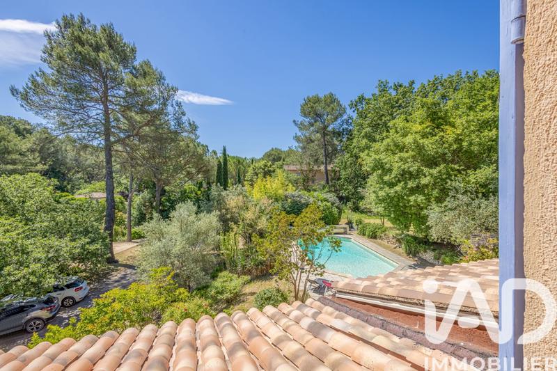 Maison - 160 m² - 5 pièces