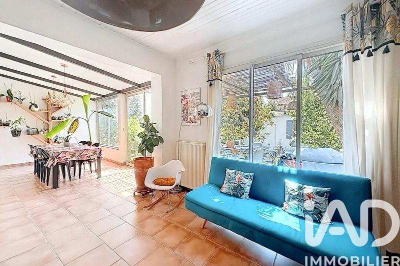 Maison - 140 m² - 5 pièces