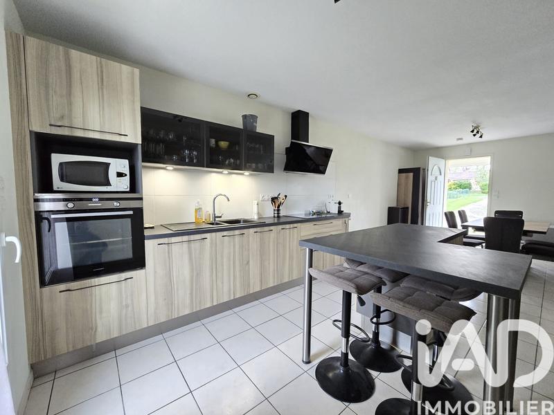 Maison - 94 m² - 4 pièces