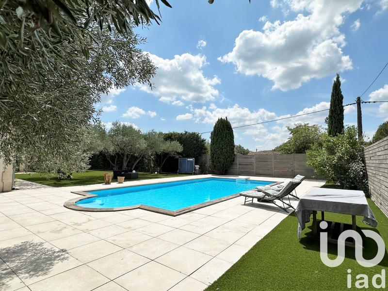 Maison - 280 m² - 8 pièces