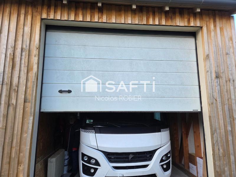 Maison - 190 m² - 5 pièces