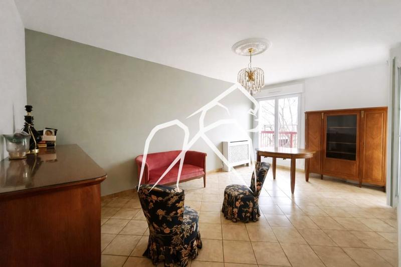 Appartement ancien - 57 m² - 3 pièces