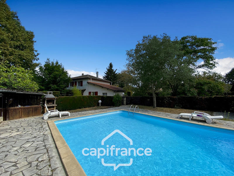 Maison - 168 m² - 7 pièces