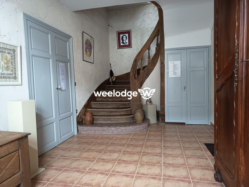 Maison - 392 m² - 15 pièces