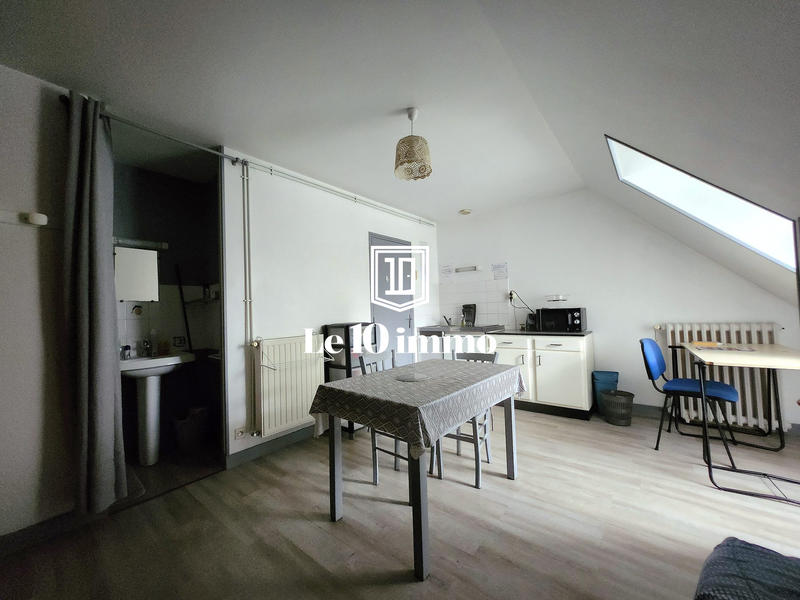 Maison - 182 m² - 8 pièces