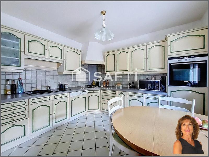 Maison - 93 m² - 5 pièces