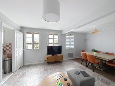 Appartement - 61 m² - 4 pièces