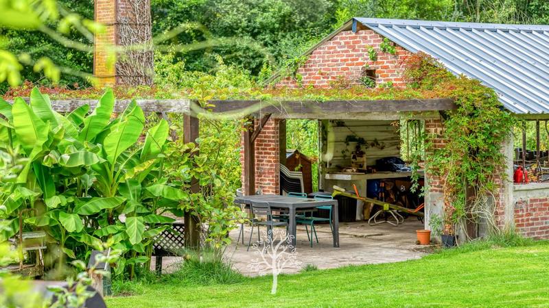 Maison - 225 m² - 6 pièces