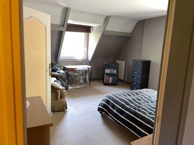 Maison - 232 m² - 7 pièces