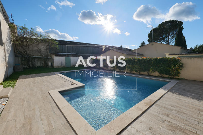 Maison - 155 m² - 6 pièces