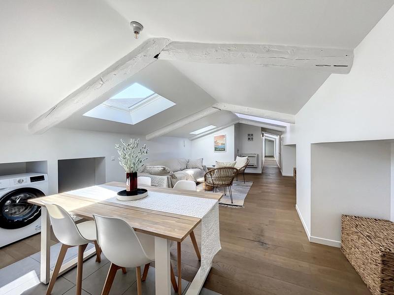 Appartement - 70 m² - 3 pièces