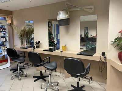 Fonds de commerce - Magasins - 80 m²