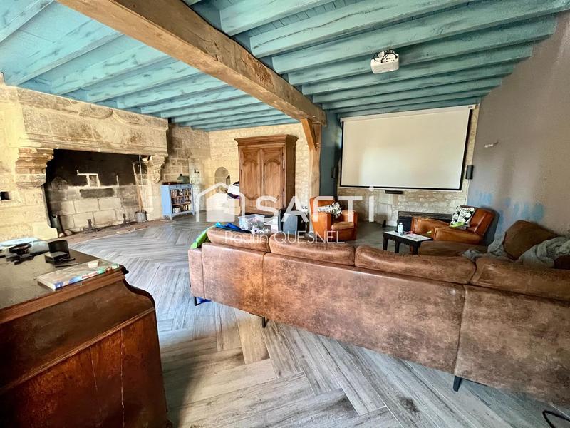 Maison - 224 m² - 7 pièces