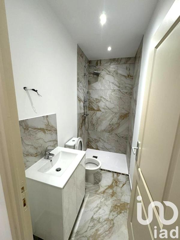 Maison - 485 m² - 27 pièces