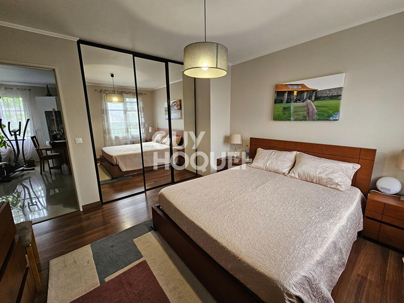 Maison - 105 m² - 5 pièces