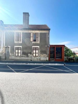 Maison - 87 m² - 4 pièces