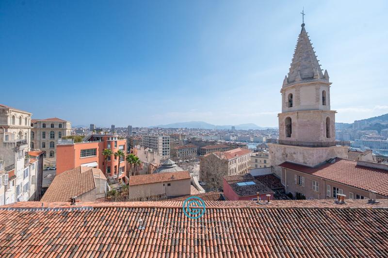 Appartement - 115 m² - 4 pièces