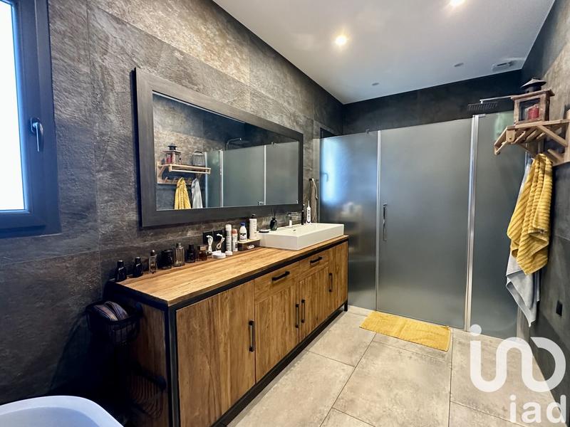 Maison de maîtres - 148 m² - 4 pièces