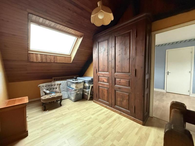 Maison - 144 m² - 7 pièces