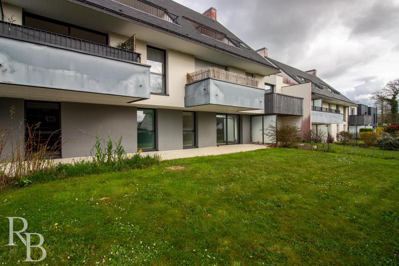 Appartement - 80 m² - 4 pièces