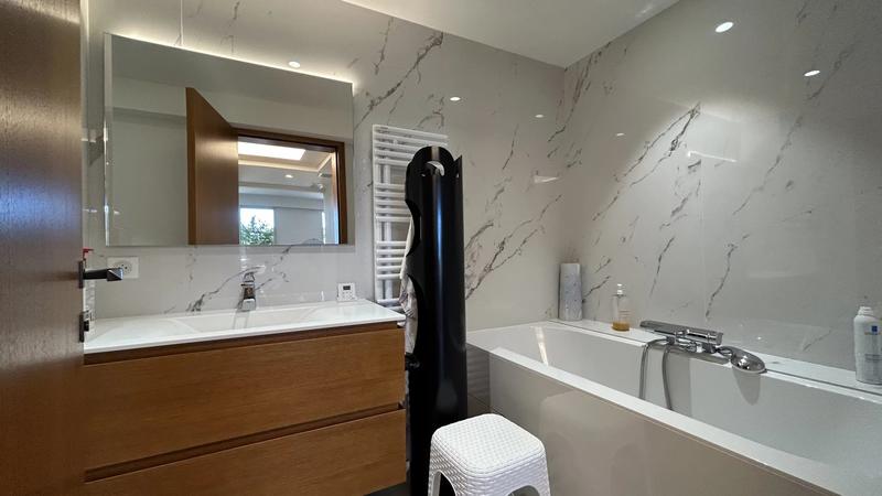 Appartement - 145 m² - 4 pièces