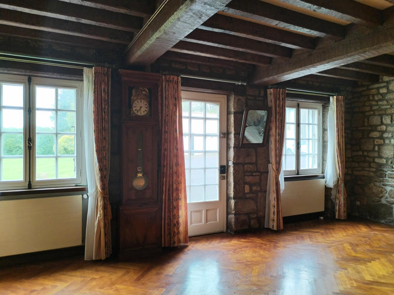 Maison - 163 m² - 6 pièces