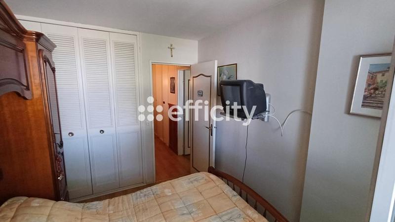 Appartement - 82 m² - 4 pièces