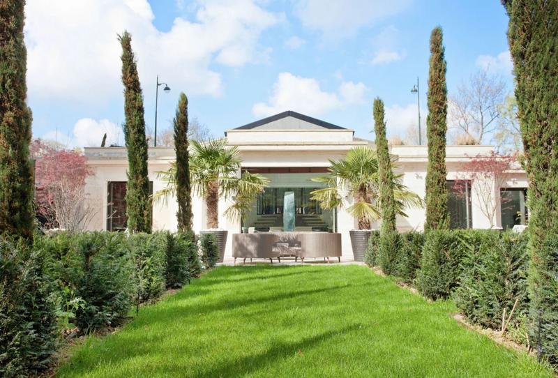 Hôtel particulier - 425 m² - 7 pièces