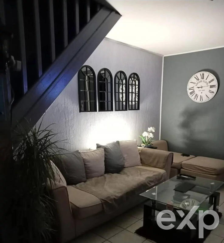 Maison traditionnelle - 92 m² - 5 pièces