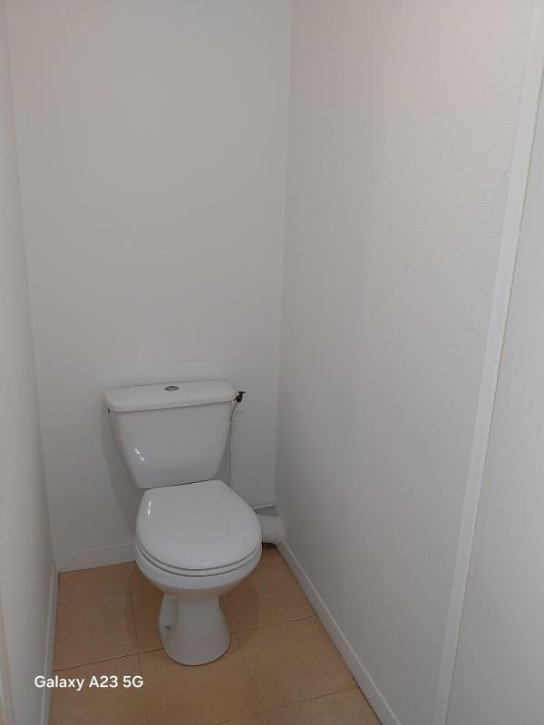 Appartement ancien - 65 m² - 3 pièces