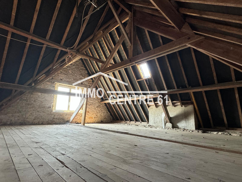 Maison - 121 m² - 5 pièces