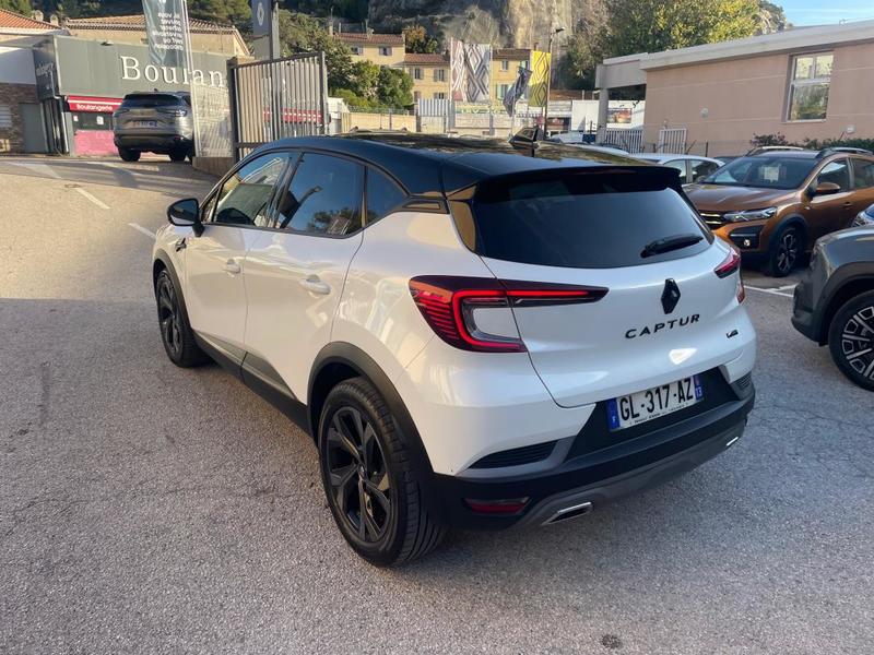 Renault Captur E Tech Engineered Hybrid 145