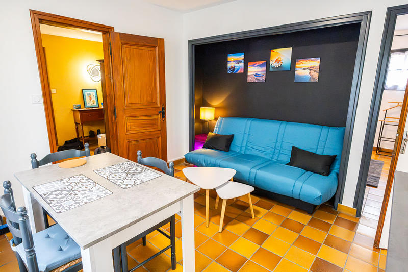 Maison - 370 m² - 11 pièces