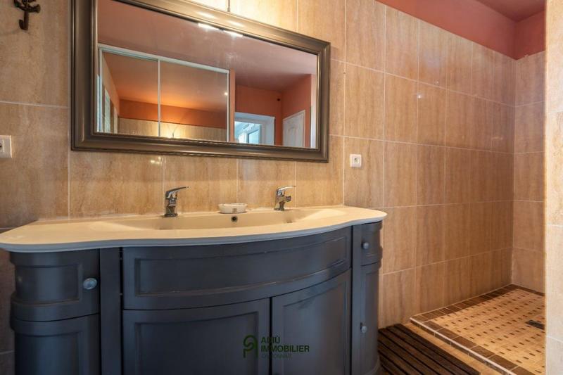 Villa - 243 m² - 7 pièces