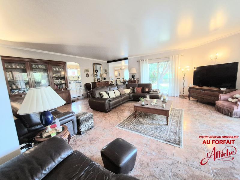 Maison - 160 m² - 4 pièces