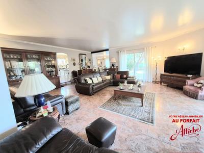 Maison - 160 m² - 4 pièces