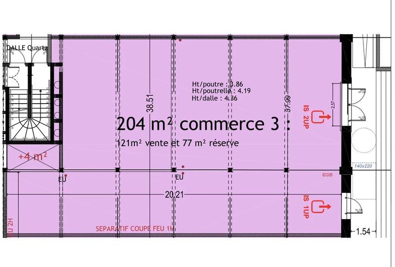 Local commercial - 204 m²