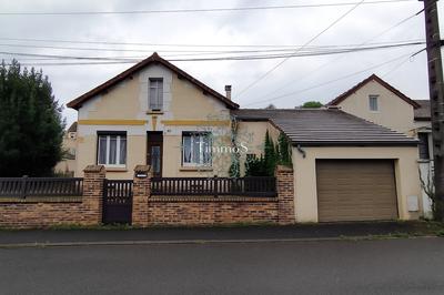 Maison - 104 m² - 6 pièces