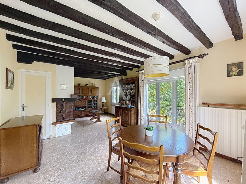 Maison - 90 m² - 7 pièces