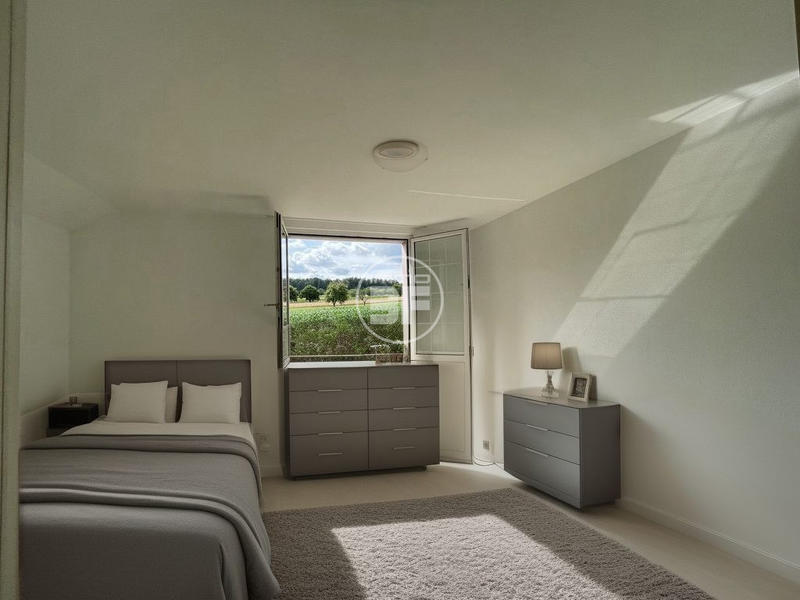 Maison - 356 m² - 8 pièces