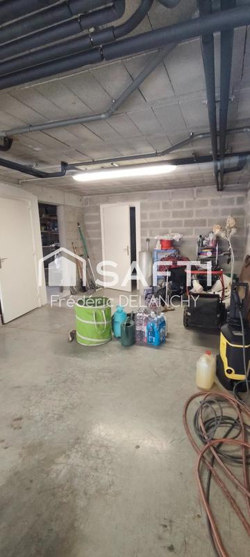 Maison - 177 m² - 6 pièces