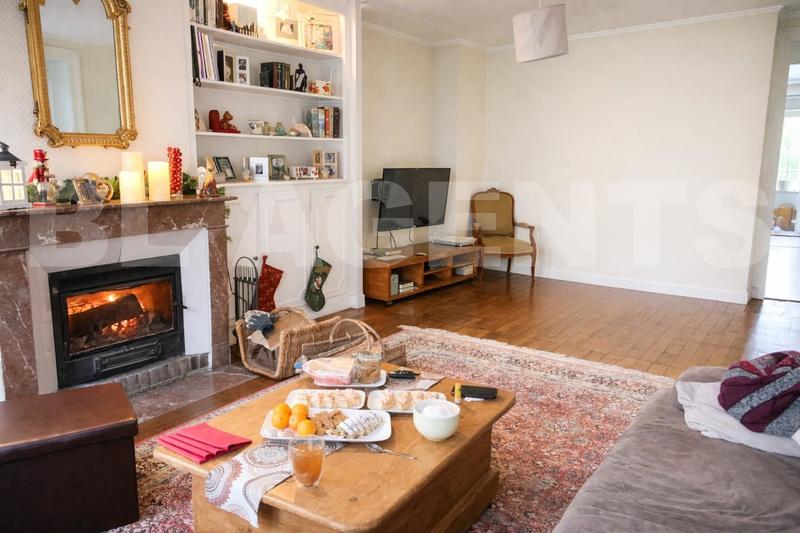 Maison bourgeoise - 233 m² - 7 pièces