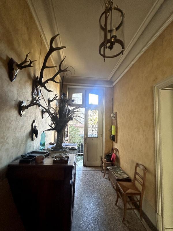 Appartement - 144 m² - 8 pièces