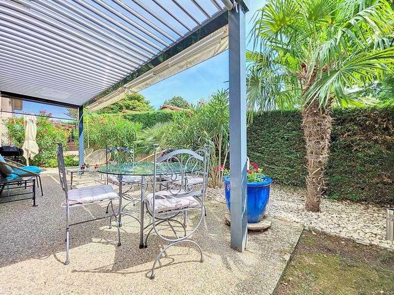 Maison - 102 m² - 5 pièces