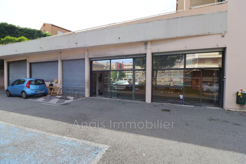 Local commercial - 418 m²