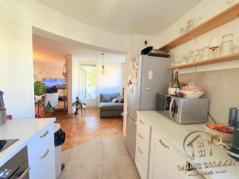 Appartement - 75 m² - 3 pièces