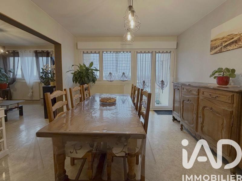 Appartement - 88 m² - 5 pièces